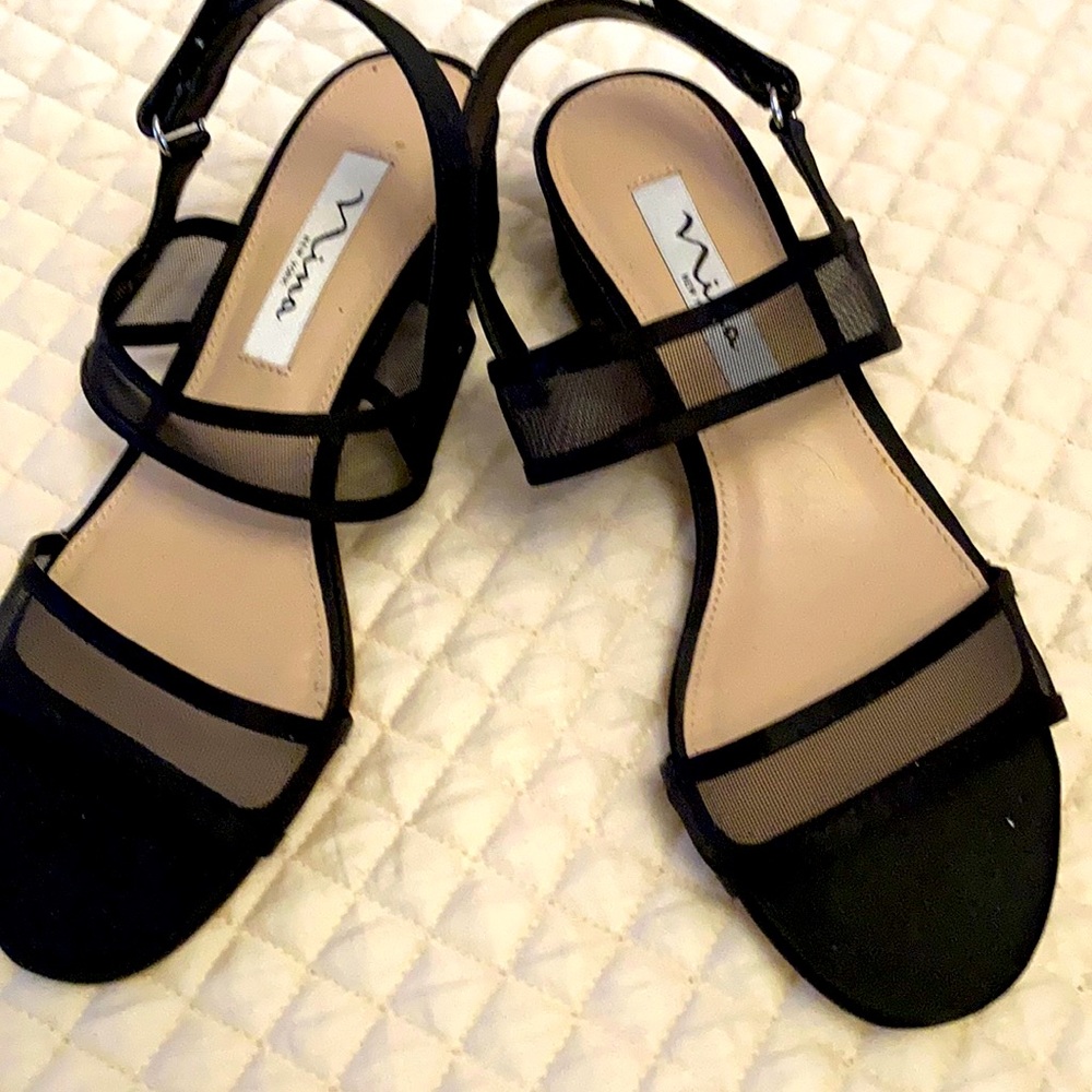 Black dressy shoes